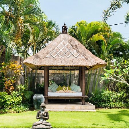 Villa Bliss A Paradise Of Three Independent Villas Canggu Exterior foto