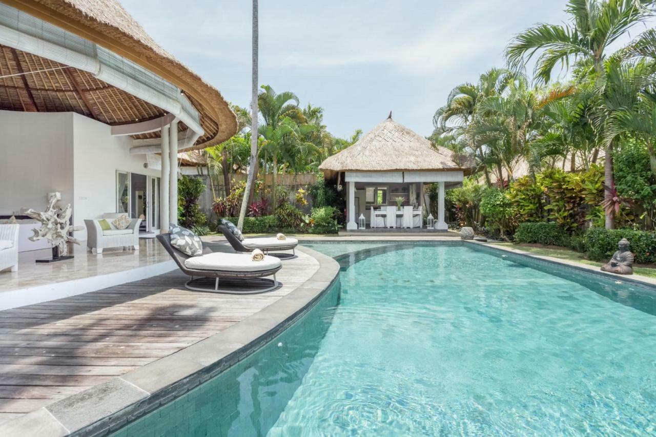 Villa Bliss A Paradise Of Three Independent Villas Canggu Exterior foto