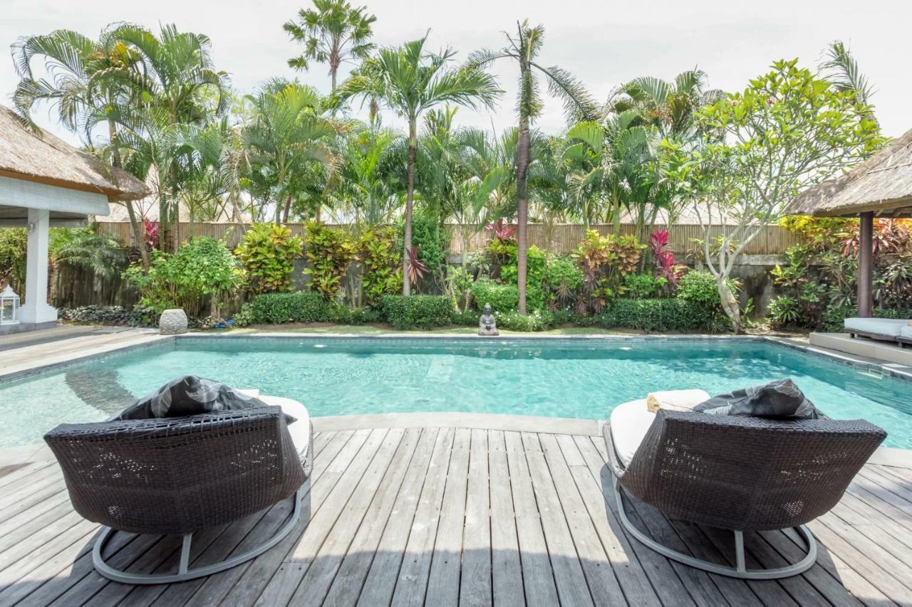 Villa Bliss A Paradise Of Three Independent Villas Canggu Exterior foto