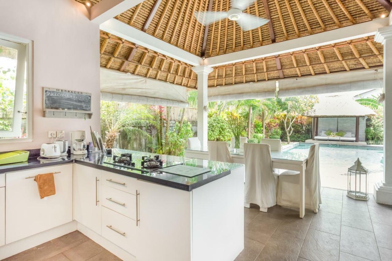Villa Bliss A Paradise Of Three Independent Villas Canggu Exterior foto