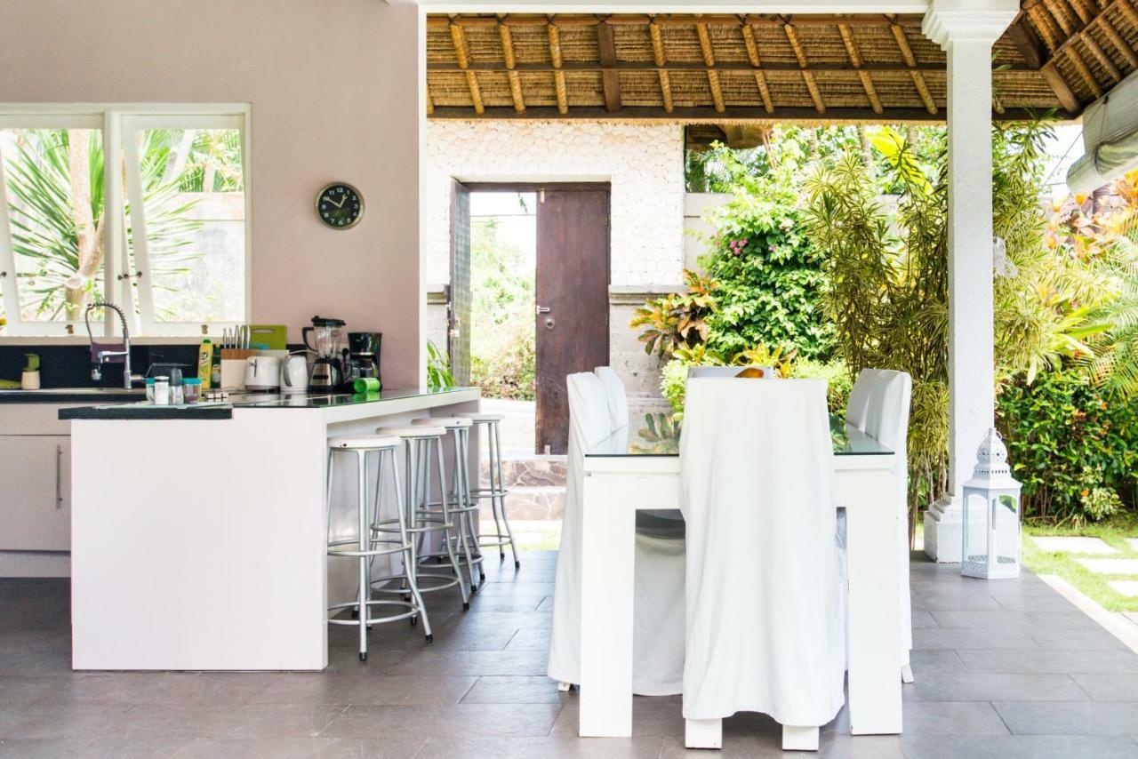 Villa Bliss A Paradise Of Three Independent Villas Canggu Exterior foto